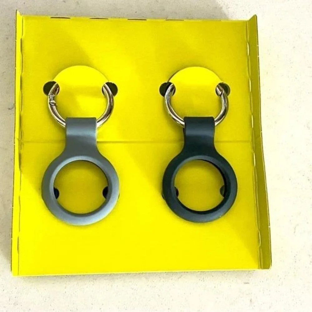 Onn protective holder with carabiner style ring for Apple AirTag 4 pack